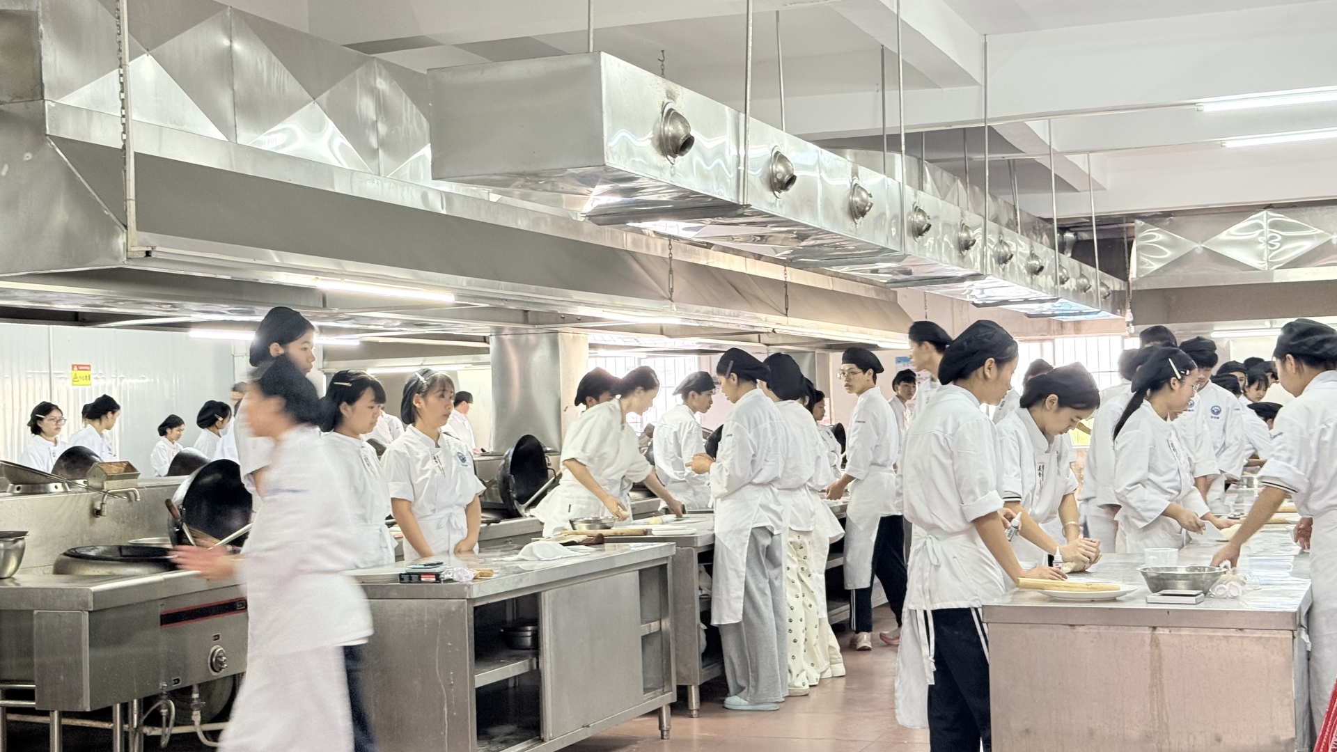 图片8.JPG