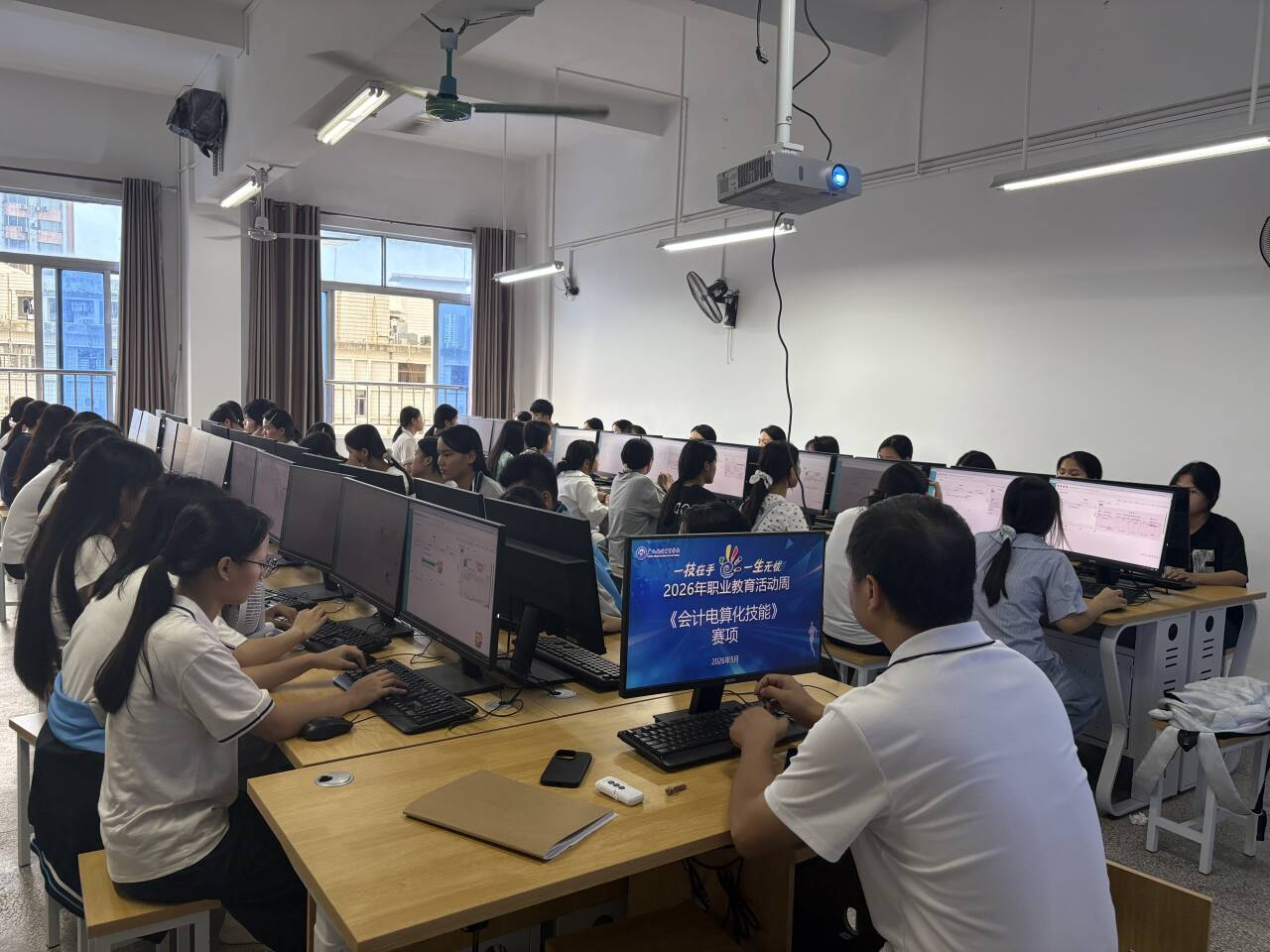 图片8.png 图片8.png